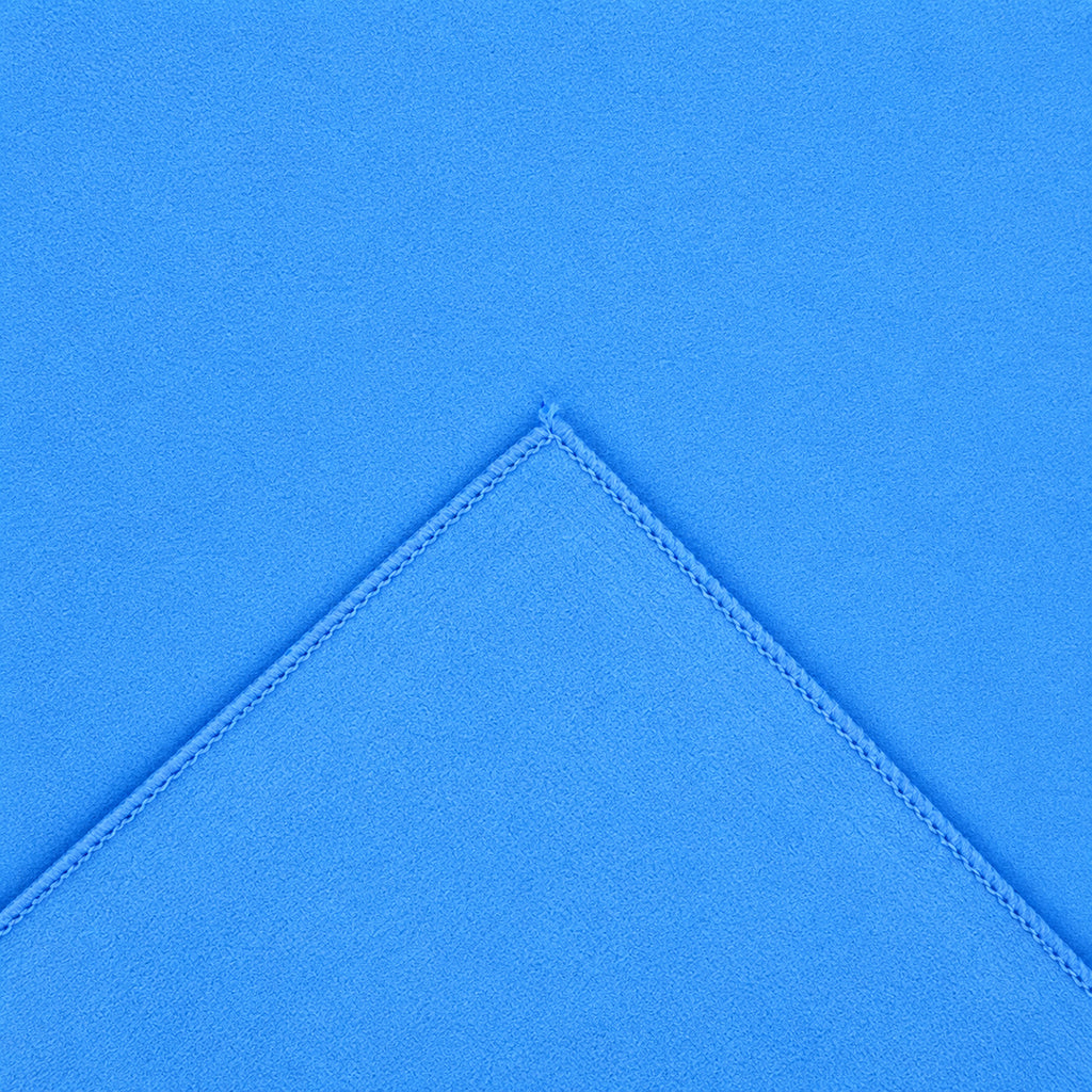 Detaliu apropiat al materialului Soft Velour albastru